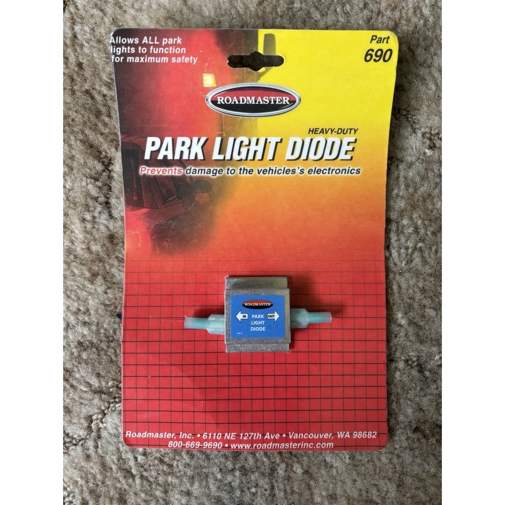 Roadmaster 690 Single Park Light Diode Heavy-Duty Towing RV Trailer 758306300095